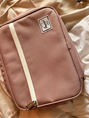 Herschel Supply Company Dusty Rose insulated lunch bag